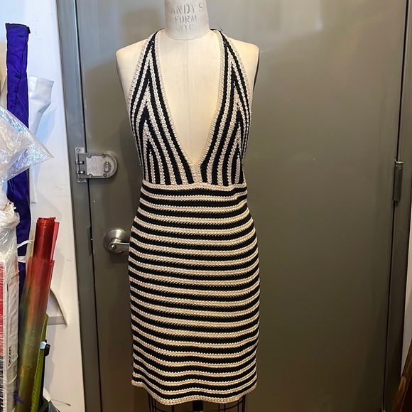 Lucy Paris Vanessa Crochet Dress M NWT - Picture 13 of 13